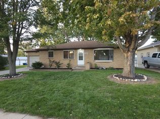 811 3rd St SE, Le Mars, IA 51031