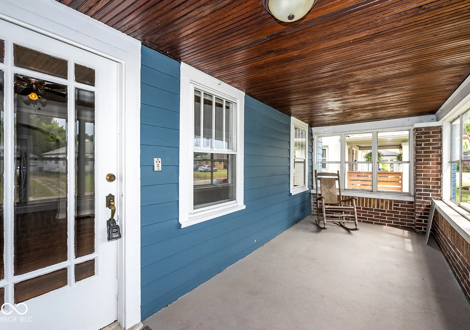 2 bed, 1.0 bath, 947 sqft, $1,695 — Photo 3