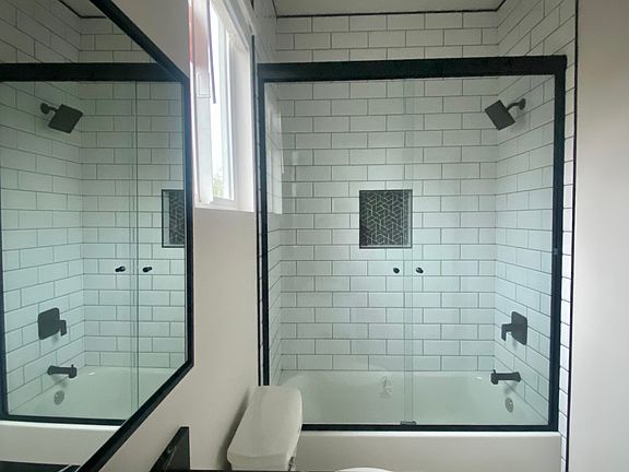 5th image of 1241 Ebony Ave #2