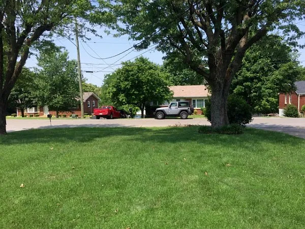 925 Potter Ln — Photo 10