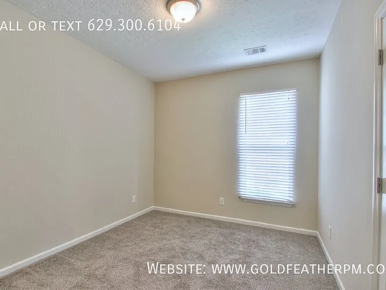 126 Trenton Ln — Photo 19