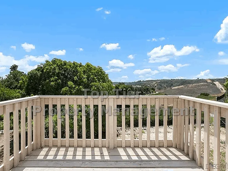 408 Shadow Tree Dr — Photo 11