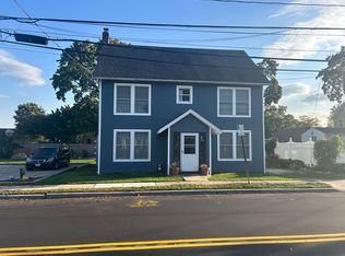 14 Meadow Rd APT 2, Kings Park, NY 11754