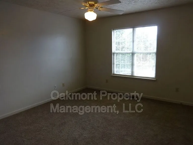 610 Tally Dr — Photo 7