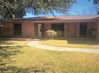 1406 Mimosa Ln, Del Rio, TX 78840