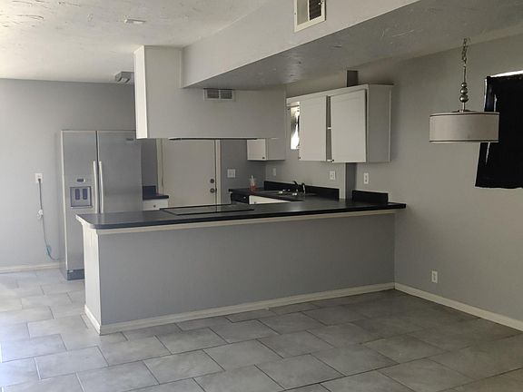4th image of 371 W Central Ave