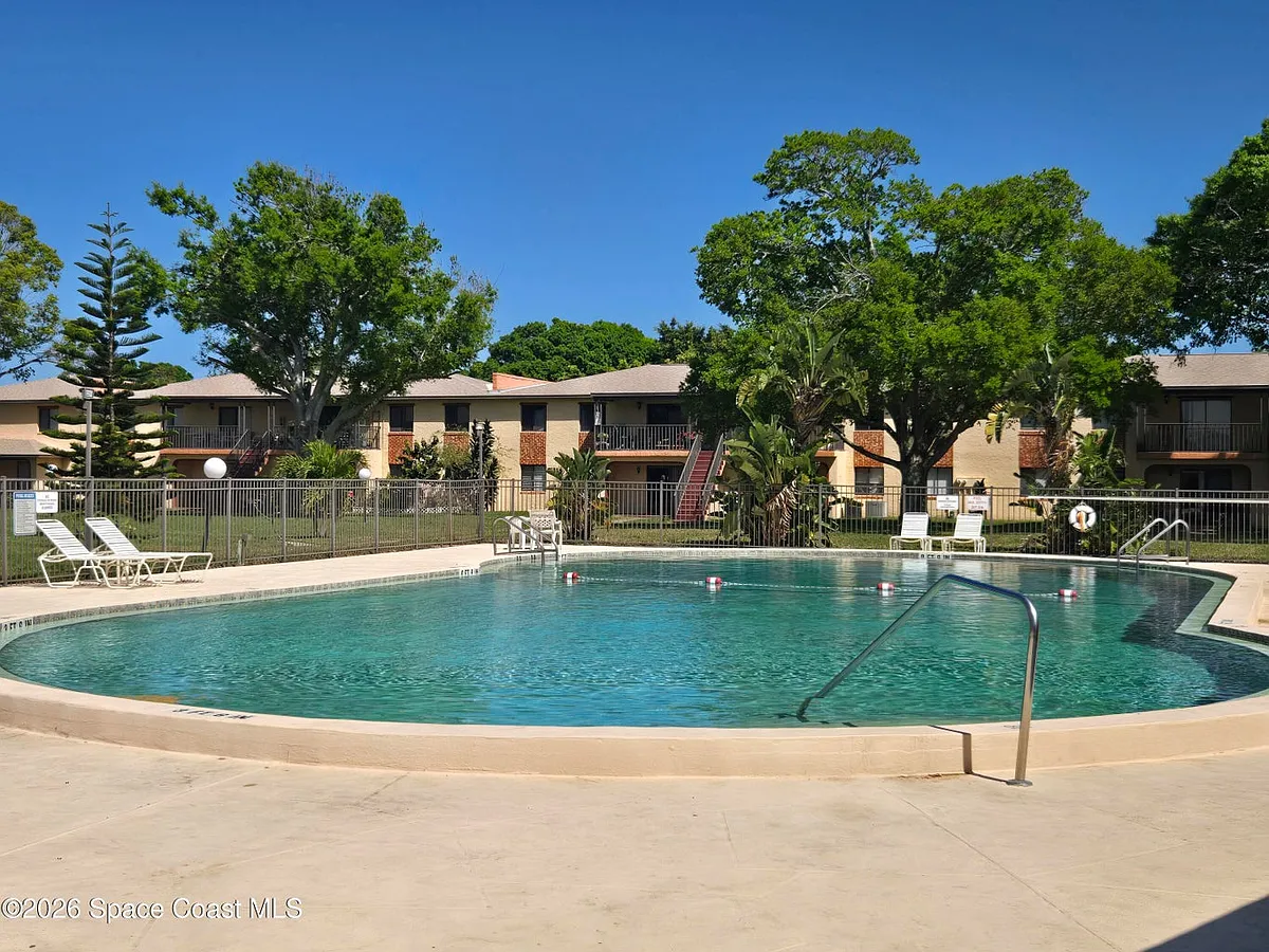 Building Photo - 134 San Juan Cir #1