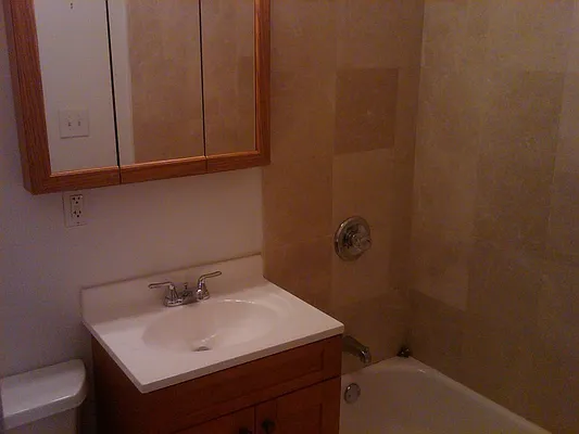 Rented by Pink Stone Realty LLC | media 16