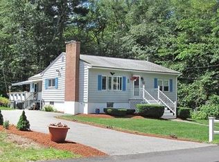 18 Chandler Rd, Burlington, MA 01803