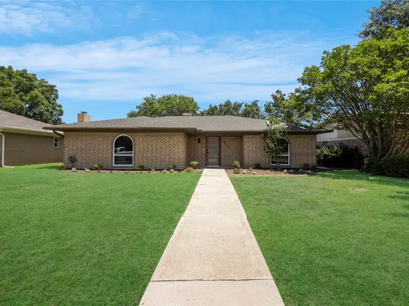 1821 El Paso St, Lewisville, TX 75077