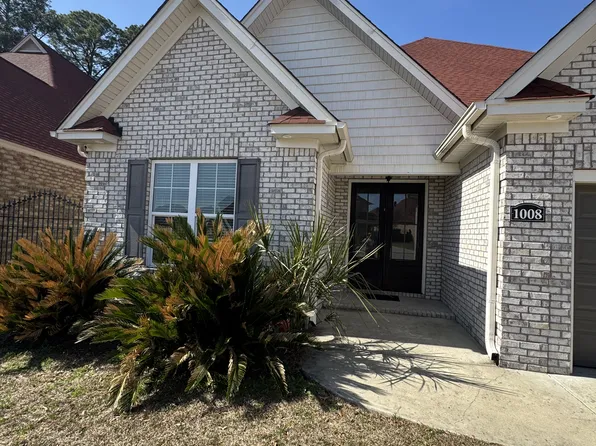 1008 Via Salvatore, Florence, SC 29501