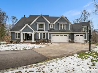 1650 Sterling Oaks Ct SE, Ada, MI 49301