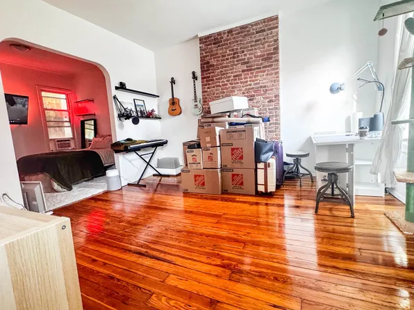 30-50 32nd Street image 1 of 15