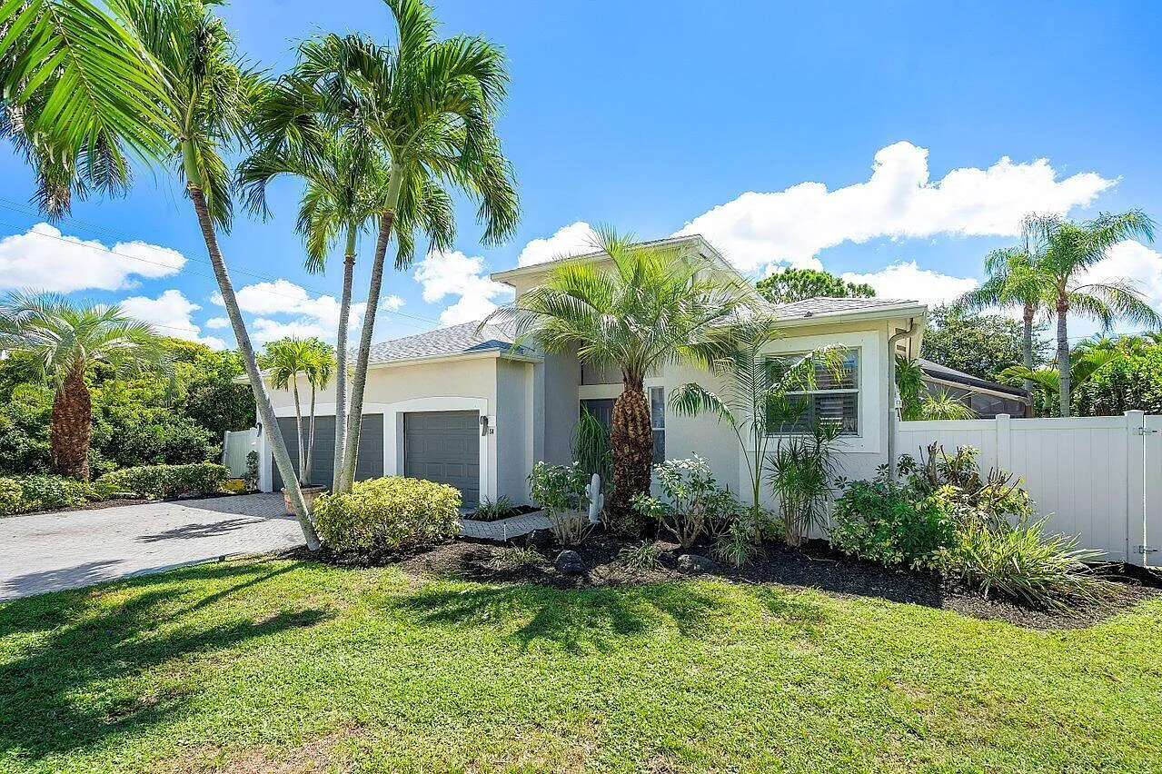 4 bed, 4.0 bath, 2178 sqft, $8,000 — Photo 3