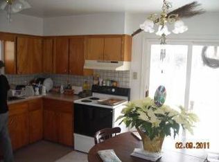 2469 Ogden Ave, Akron, OH 44312