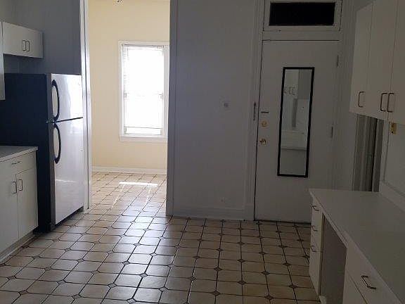 3rd image of 1741 W School St #1
