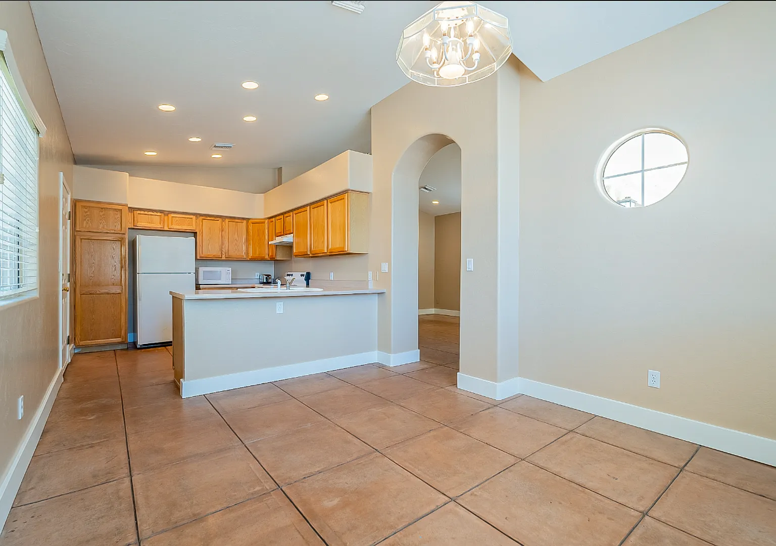 909 E. Drachman St. — Photo 2