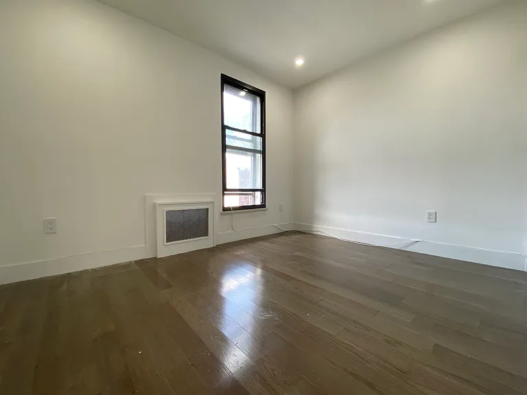 80 Delancey St #3C — Photo 4