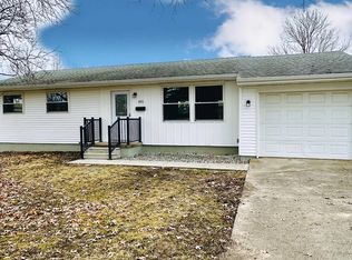 851 Church St, Hamilton, IL 62341