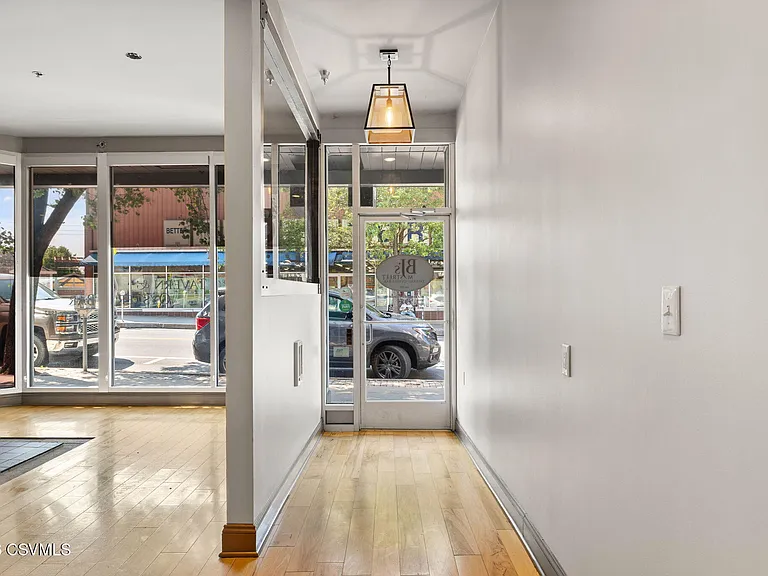 494 Mill St — Photo 6
