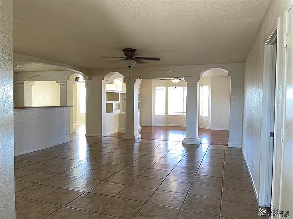 2nd image of 6264 E 40th Pl