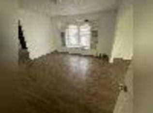 9605 Adams Ave, Cleveland, OH 44108