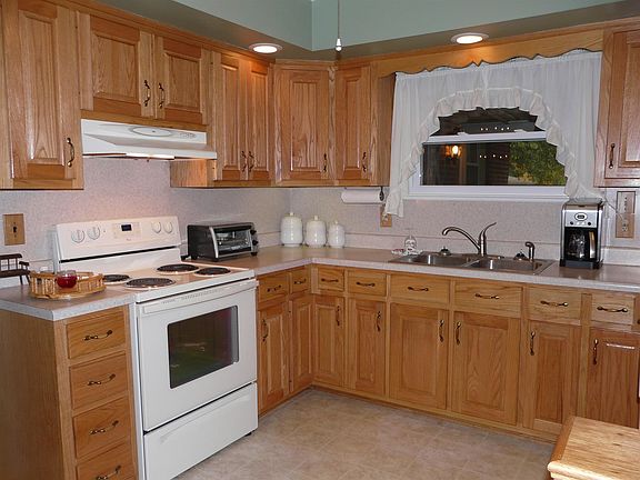 5th image of 493 Brentlawn Dr