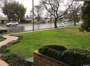 23855 Victory Blvd, West Hills, CA 91307
