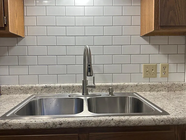 6921 W Oneil Ct — Photo 9