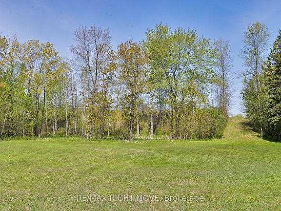 5th image of 3447 McClelland Rd