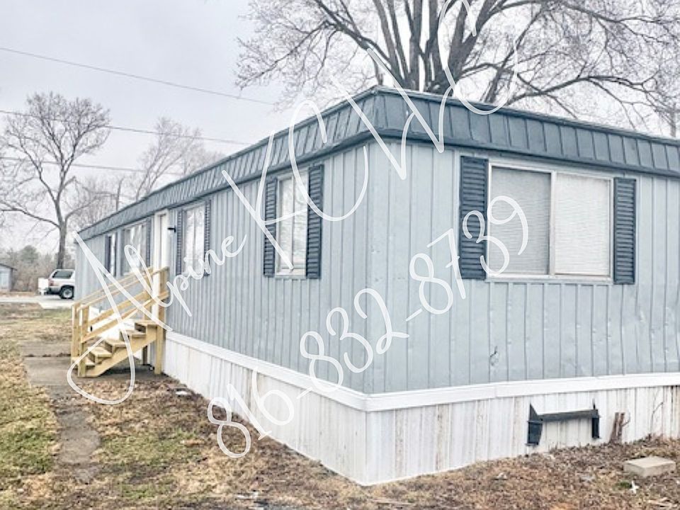 1st image of 5601 SW Lakefront Ln S #20
