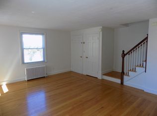 44 Robert Cir, Cranston, RI 02905