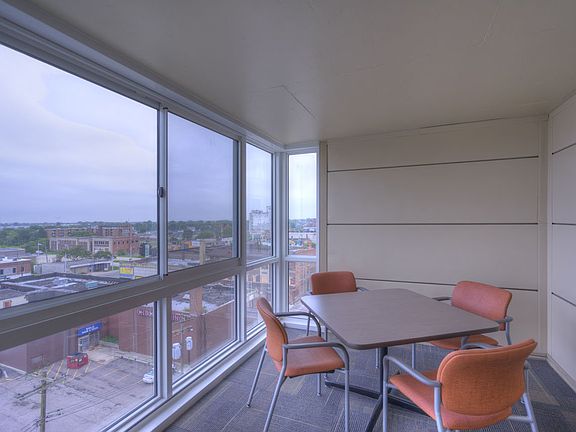 5th image of 33 Labelle St #27