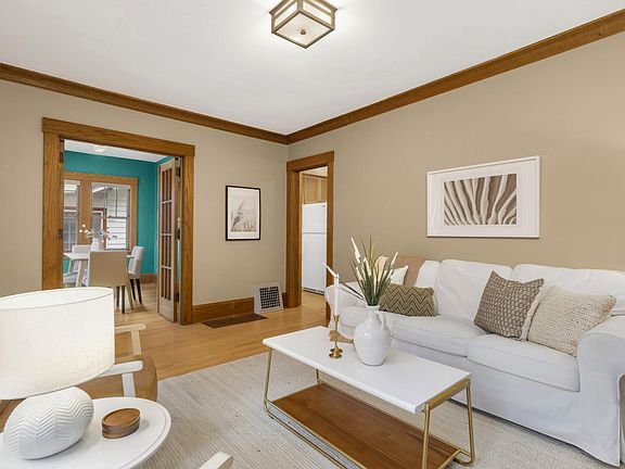 4th image of 185 Exeter Pl