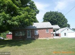 9481 Circle Dr, Chambersburg, PA