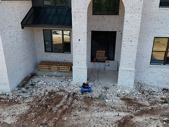 3rd image of 1684 Kilcrease Rd