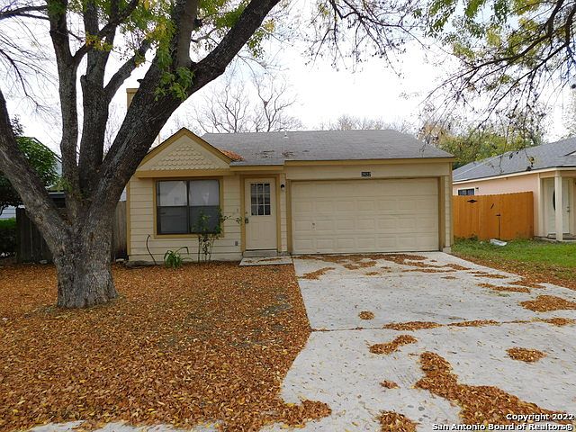 1st image of 2822 Ash Field Dr