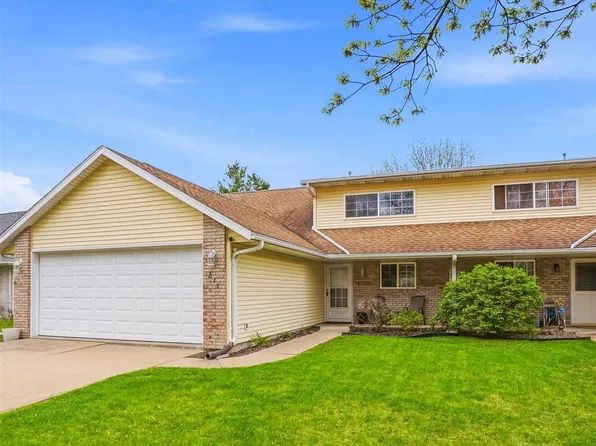 218 Stephans St, Tiffin, IA 52340