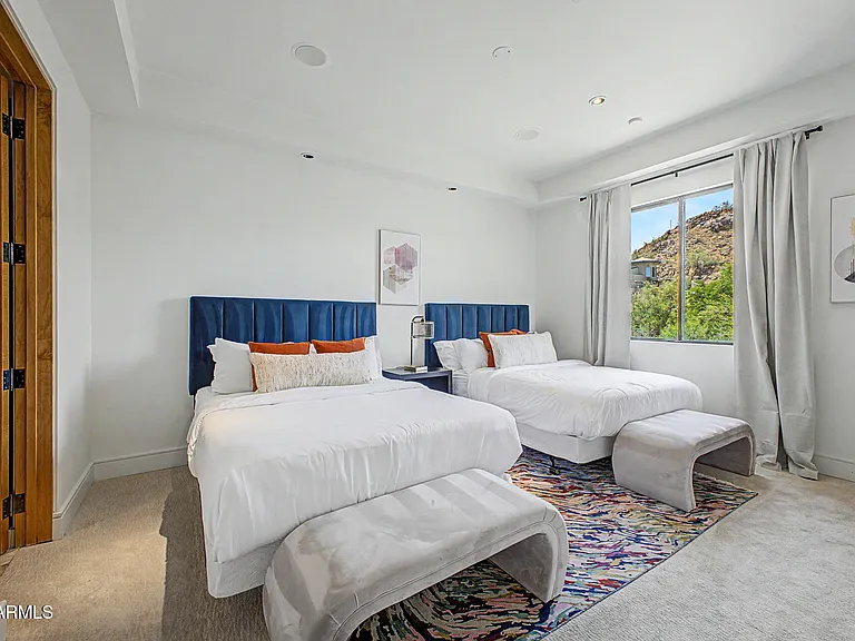 7451 N Las Brisas Ln — Photo 46