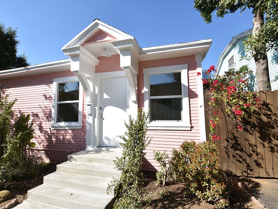 1st image of 1411 N Alexandria Ave #A
