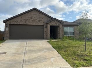 921 Clark Dr, Ferris, TX 75125