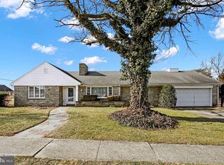 26 Lee St, Hanover, PA 17331