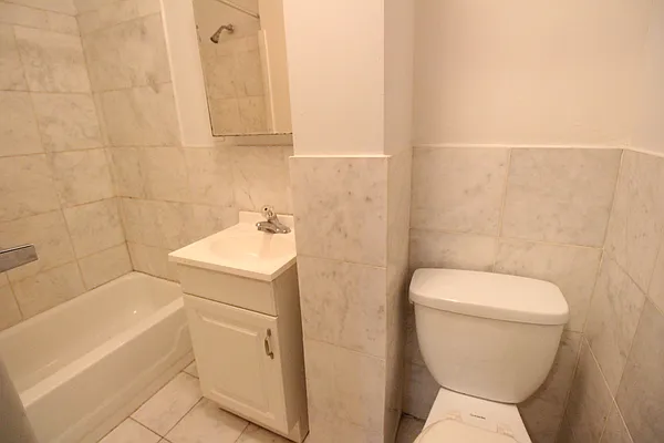 Rented by Luxor Homes & Investment Realty | media 16