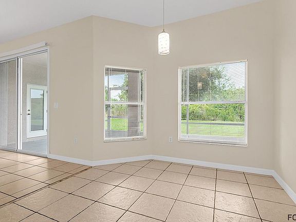 5th image of 42 Burnell Dr