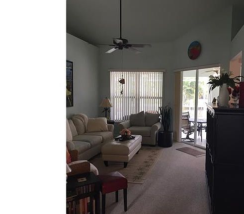 3rd image of 2118 SE 8th St