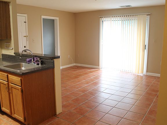 3rd image of 1205 Raven Wood #203