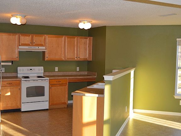 4th image of 129 Brinkley Park Dr