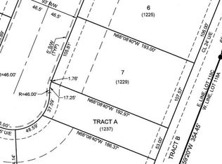 1229 SW Corinthian Ln, Lees Summit, MO 64081