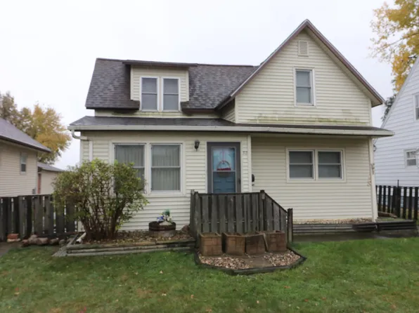 32 W 1st St, Spencer, IA 51301