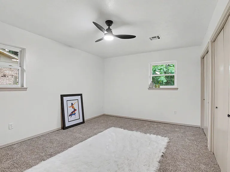 1715 Edgewood Dr — Photo 15